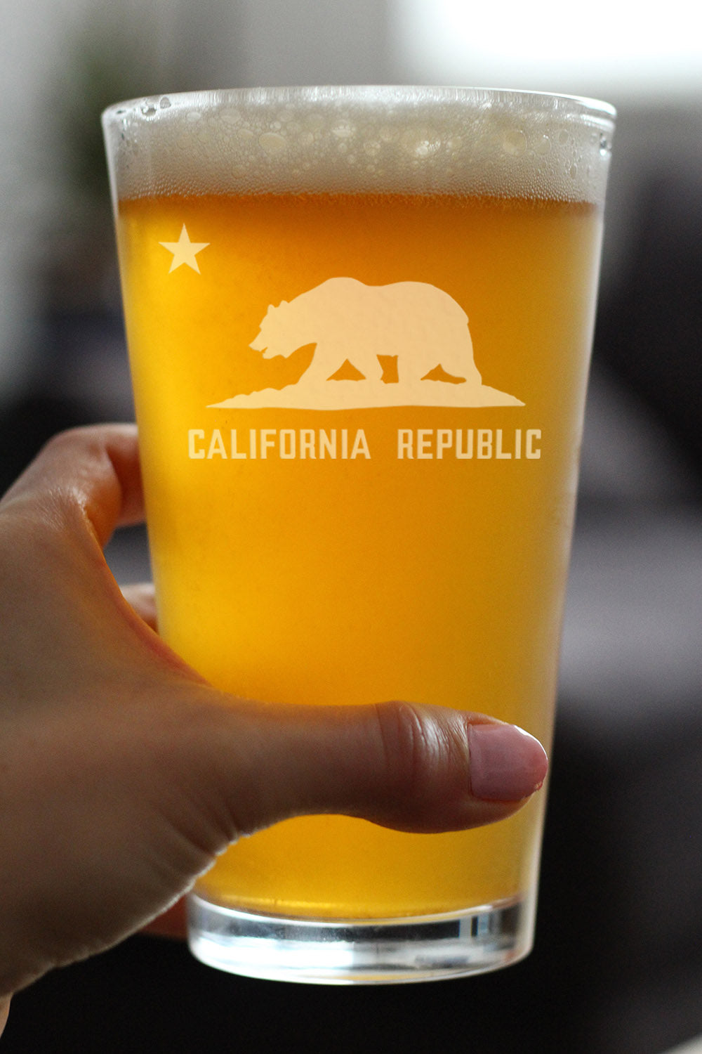 California State Flag Pint Glass for Beer - State Themed Drinking Decor and Gifts for Californian Women & Men - 16 Oz Glasses